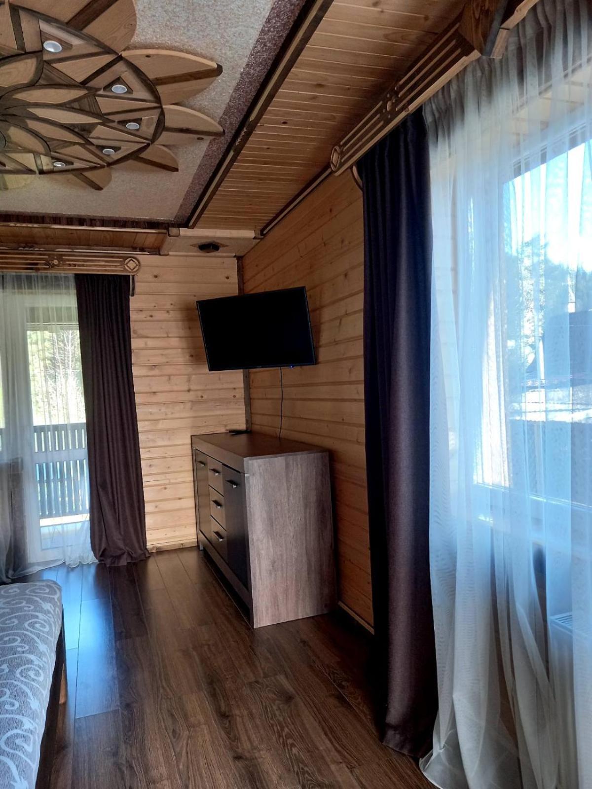 Voyage Tatariv Exterior foto