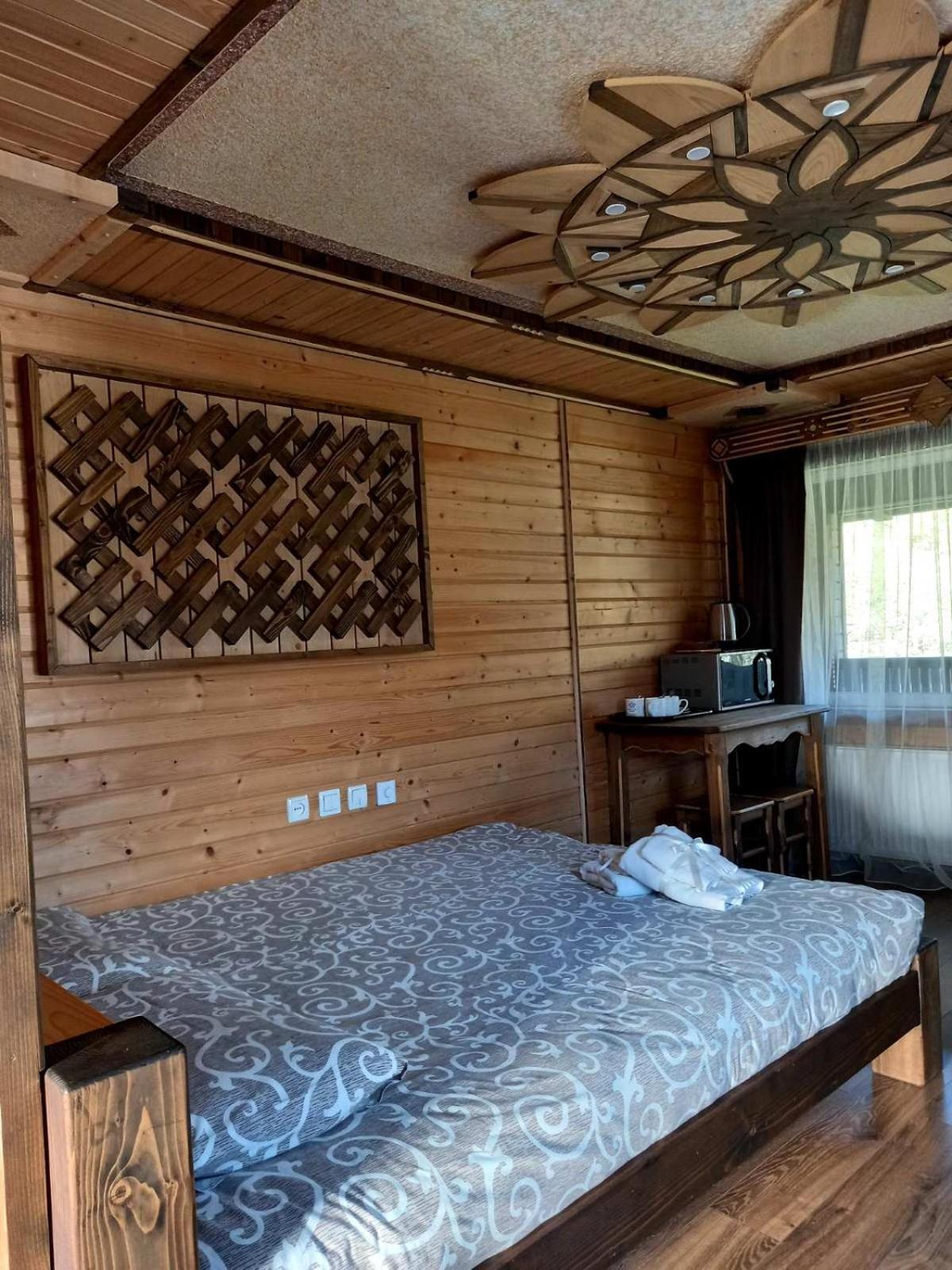 Voyage Tatariv Exterior foto