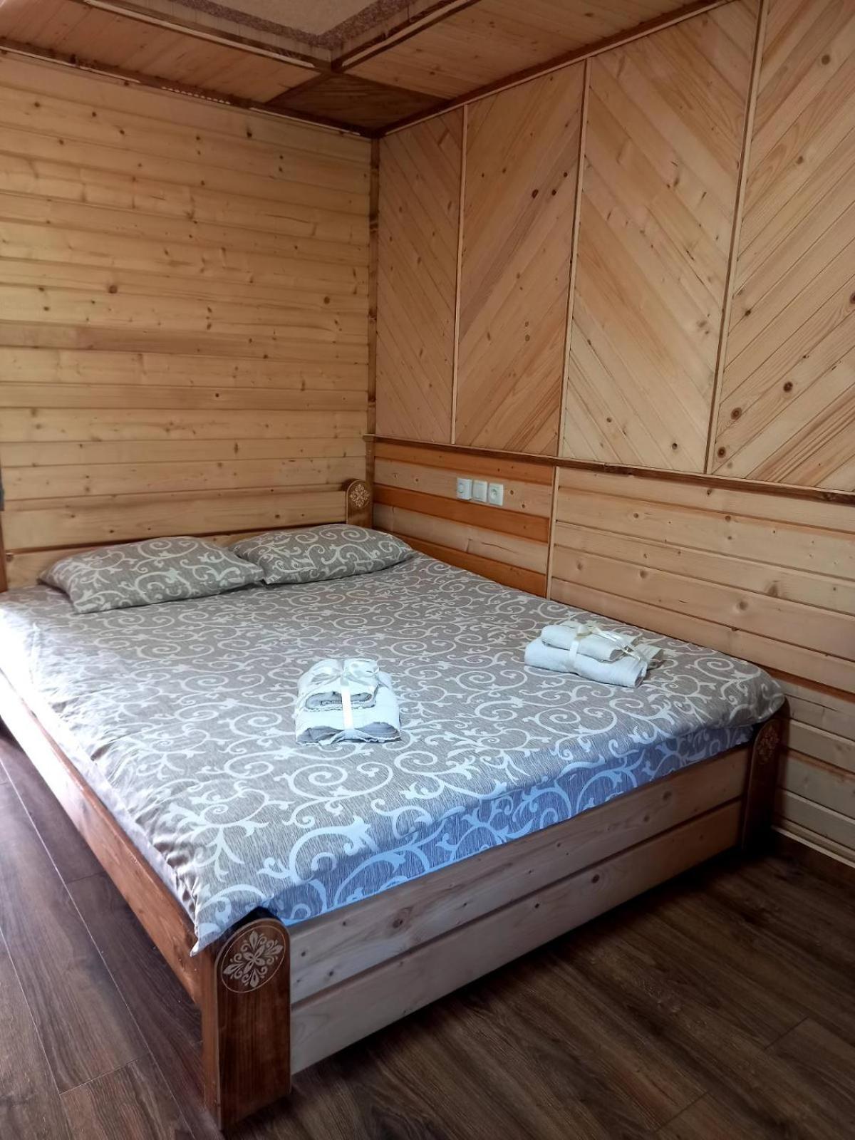 Voyage Tatariv Exterior foto